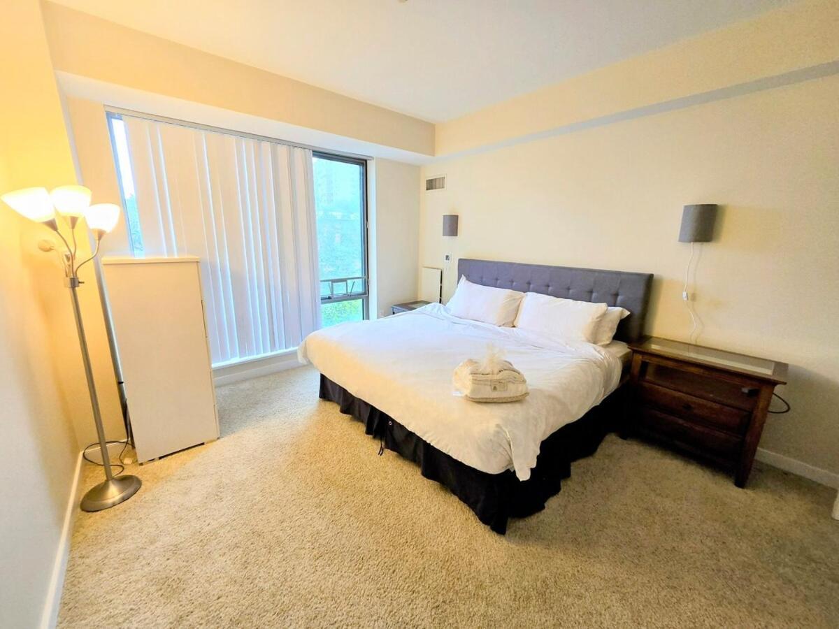 Apartment Furnished By Mgh At Asteria By Corporate Housing